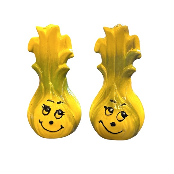 Vintage Kitschy Anthropormorphic Salt & Pepper Shakers Leek Celery Japan MCM 5” - Picture 3 of 12